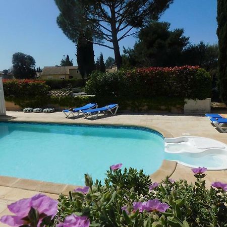 Les Bougainvillees De Camargue Villetelle Buitenkant foto