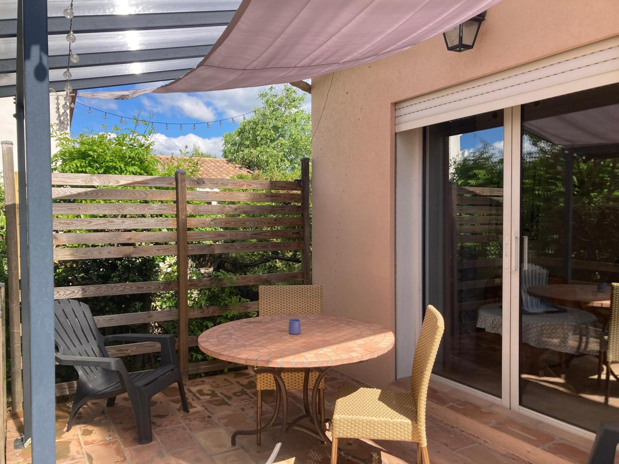Les Bougainvillees De Camargue Villetelle Kamer foto