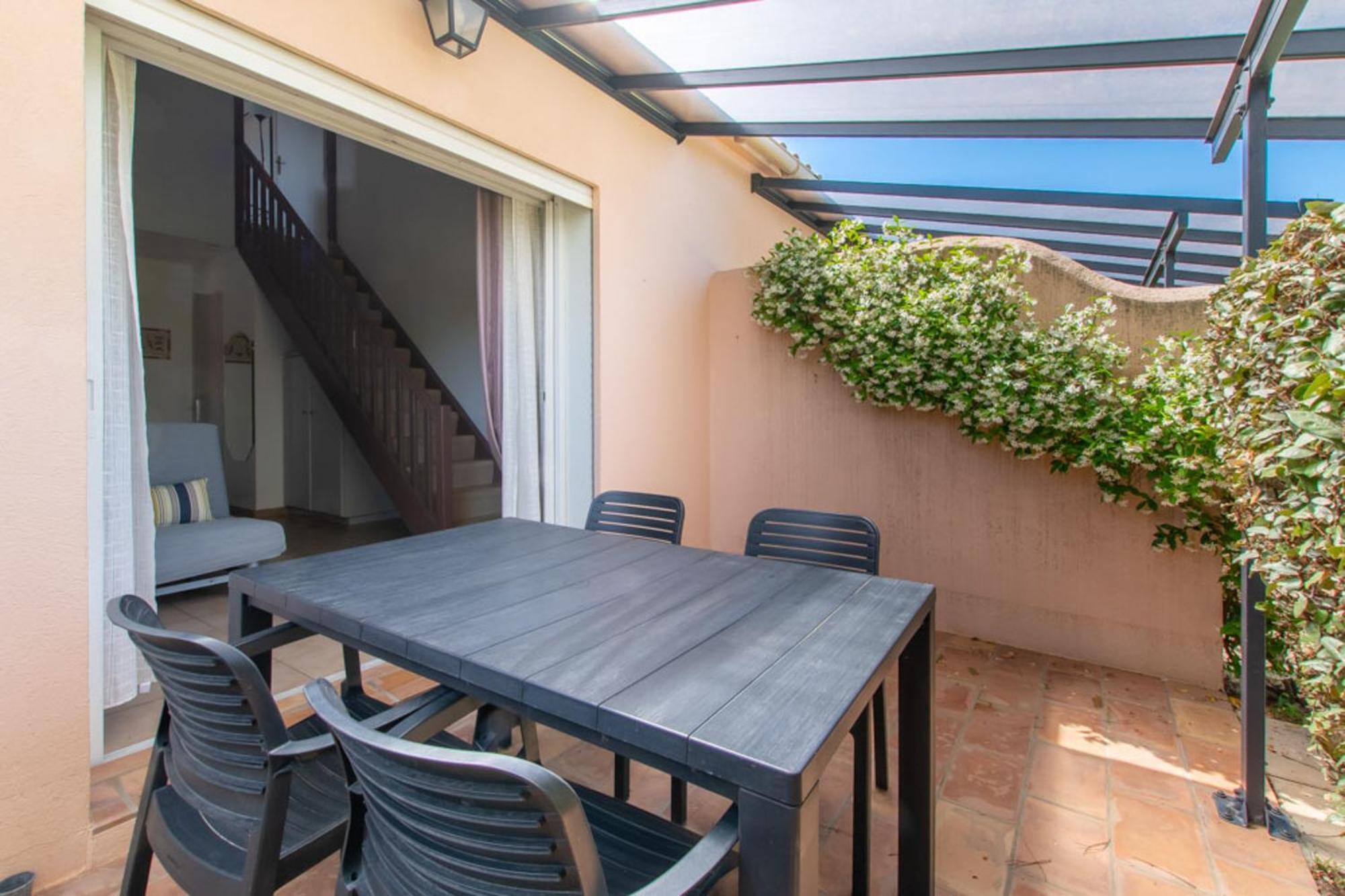 Les Bougainvillees De Camargue Villetelle Kamer foto